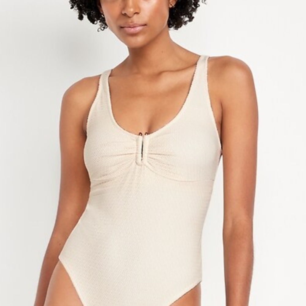 Old Navy Textured Scoop One-Piece Swimsuit in Beige